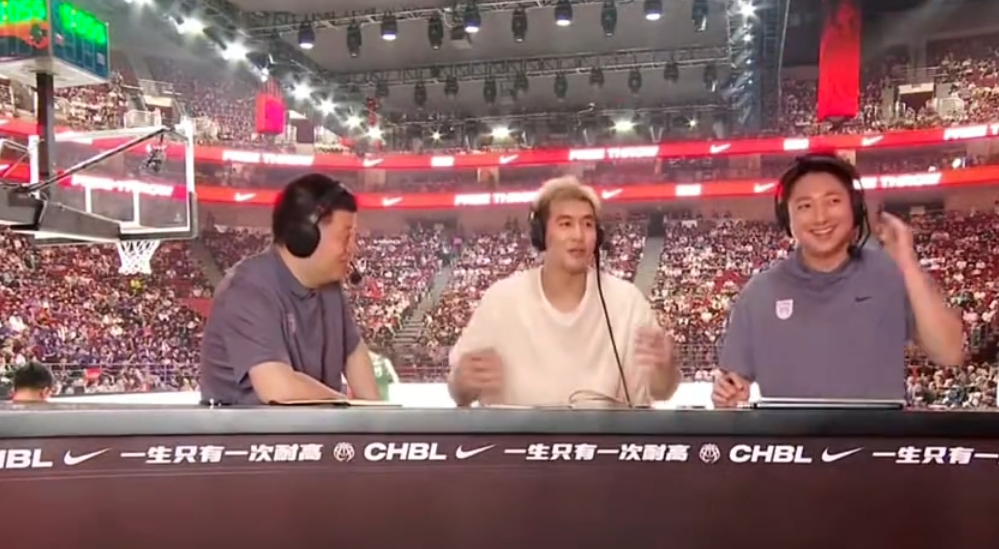 华体会官网-遥想当年！郭艾伦：哪个高中愿意招我 有生之年我也想打一次耐高