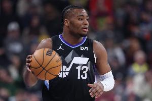 华体会官网APP-毫无手感！科利尔半场6中0未得分 拿到2板5助1断