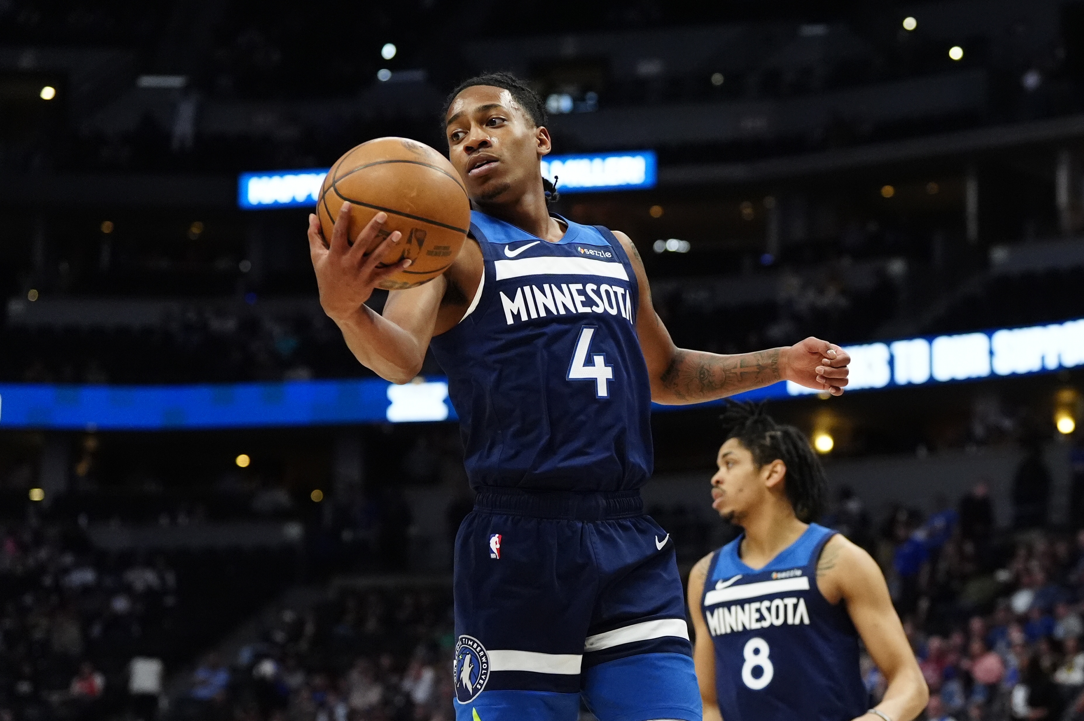 迪林厄姆：能进入轮换是恩赐 要配得上球队给予自己的机会