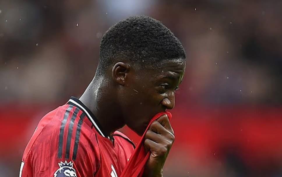 华体会官网入口-邮报：那不勒斯、热刺等6家俱乐部询问了梅努，曼联想留住他