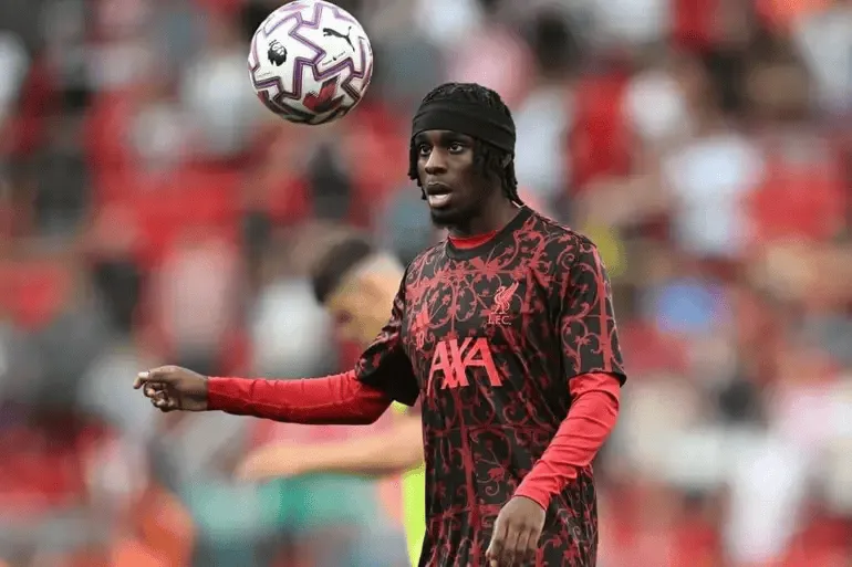 华体会官网APP-多家媒体：弗林蓬恢复训练，即将复出；伊萨克已和队友合练