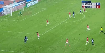 华体会官网APP-【中超】韦世豪任航染红费利佩头球 三镇1比1蓉城