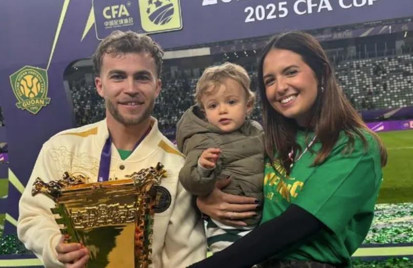 华体会官网入口-古加：想把中国的网购送货服务带回来，中国人的庆祝有点“冷漠”