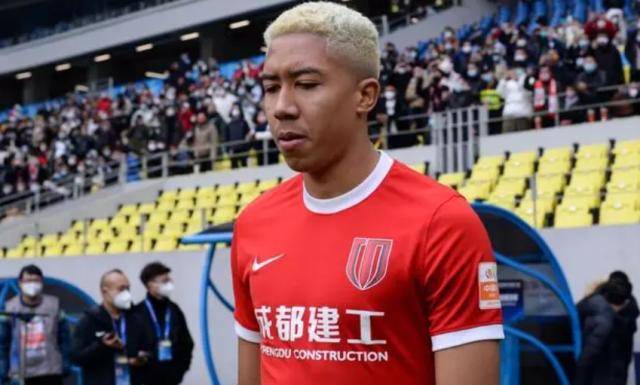 成都外援萨尔达尼亚回归日乙 曾两度挑衅中超对手