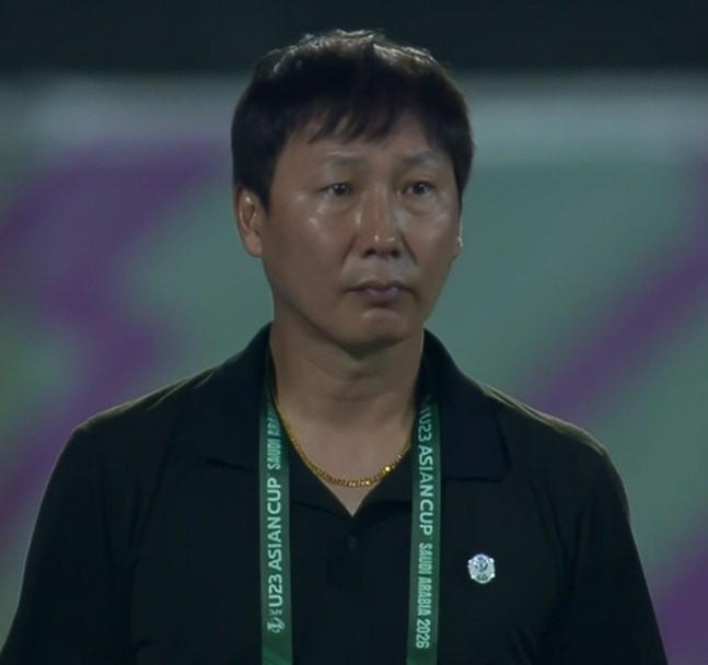 华体会官网APP-越南U23主帅：始终对球员们充满信心，夺得季军是进步的契机